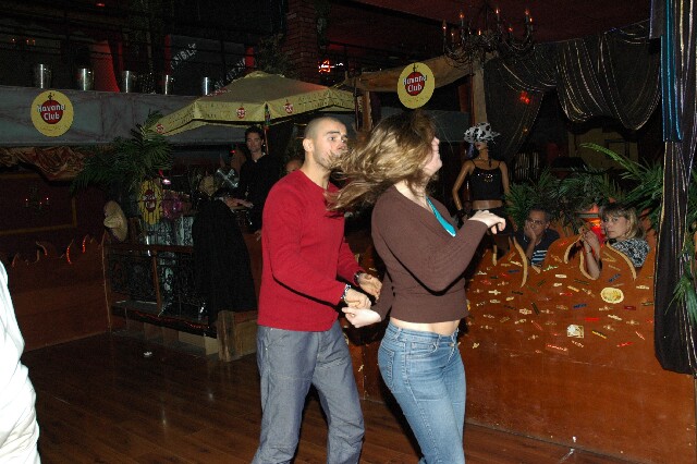 min 2005 12 18 sharkys 083